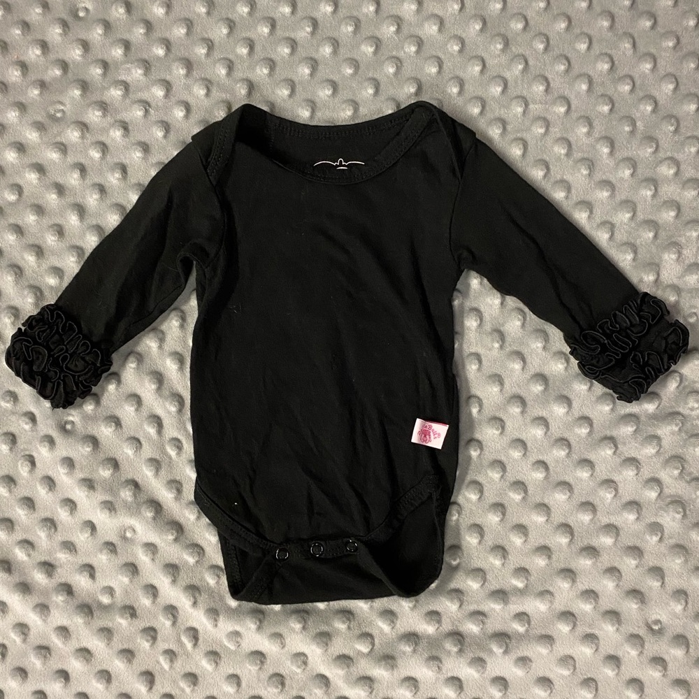 RuffleButts 0-3 Month Ruffle Sleeve Onesie